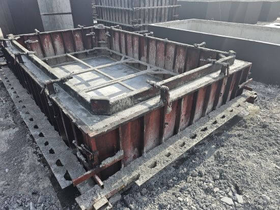 Zbiorniki betonowe Zelów w procesie produkcji